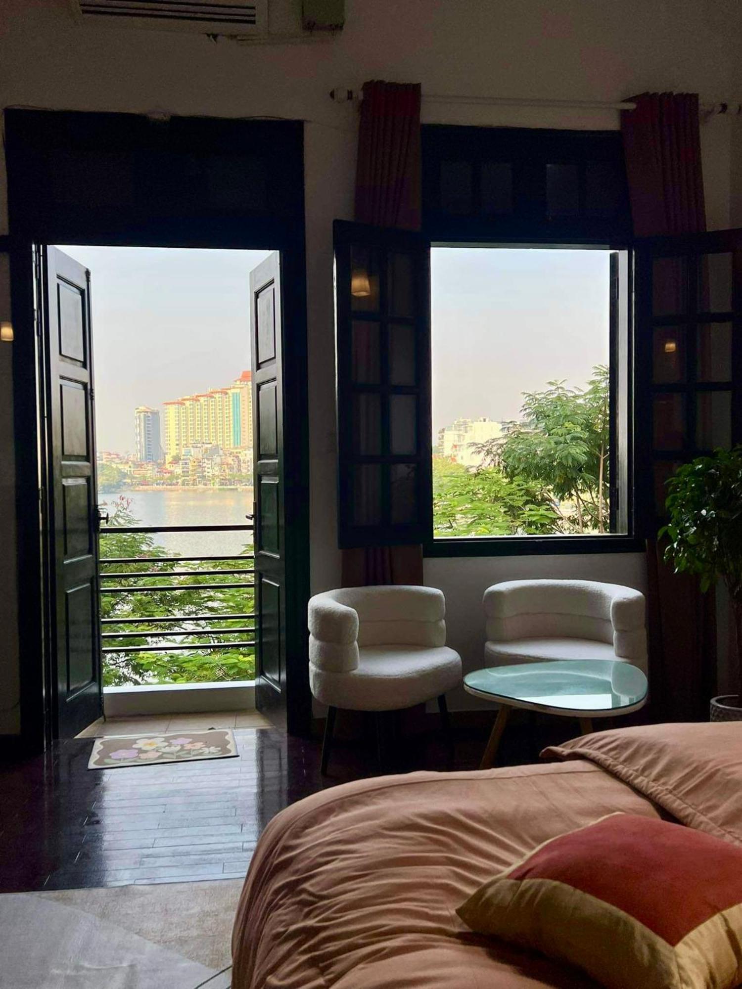 Soil & Soul Homestay Hanoi Bagian luar foto